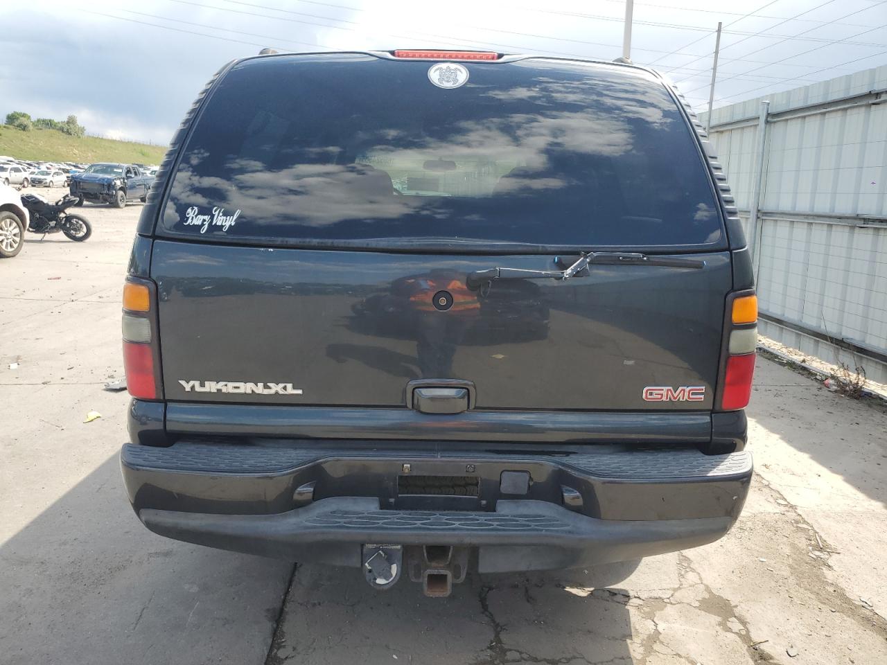 2004 GMC Yukon Xl Denali VIN: 1GKFK66U24J117066 Lot: 60524505