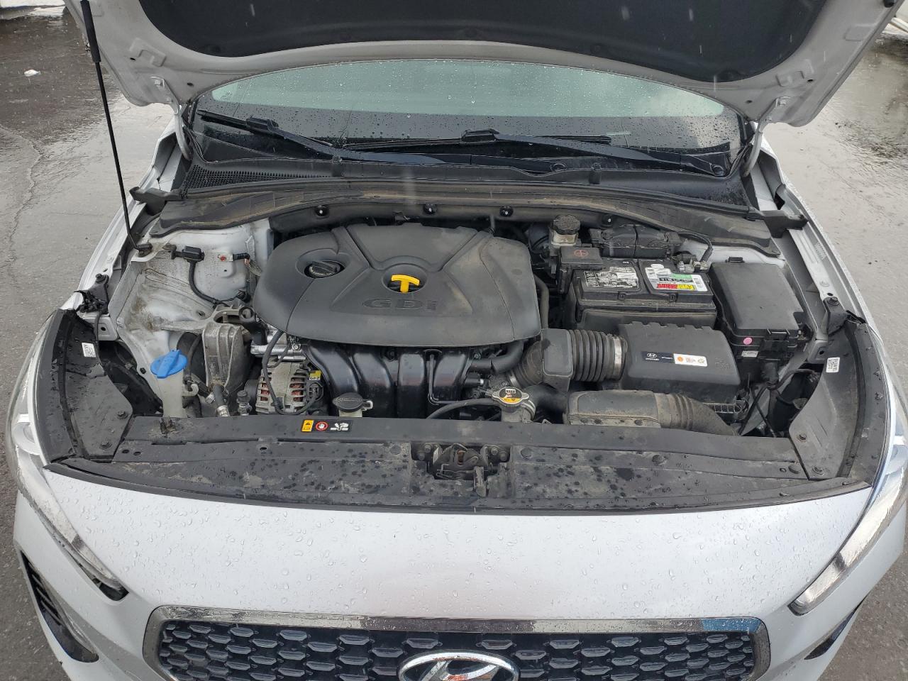 2018 Hyundai Elantra Gt VIN: KMHH35LE4JU057743 Lot: 63112805