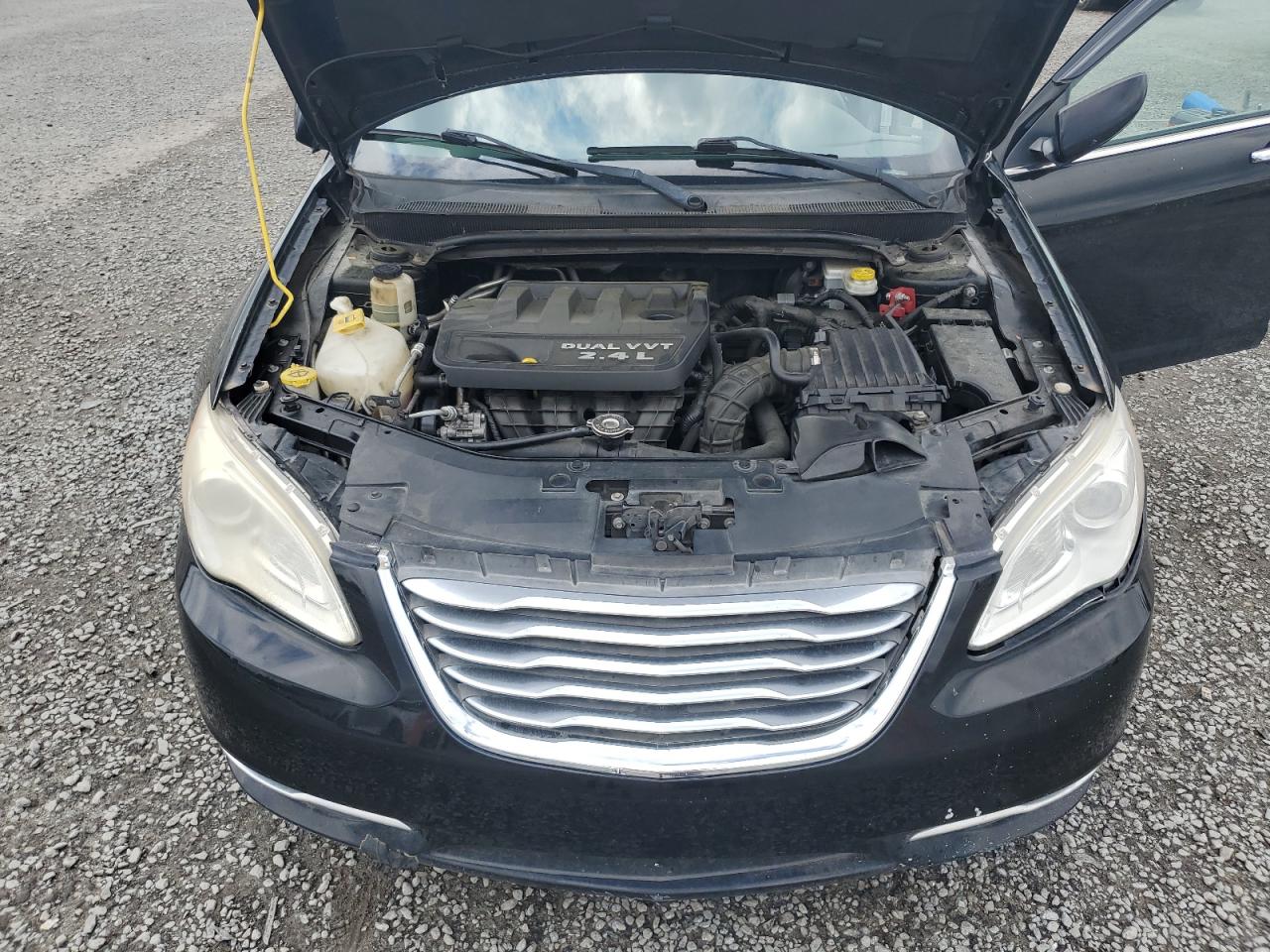 2013 Chrysler 200 Touring VIN: 1C3CCBBB8DN672562 Lot: 60025655