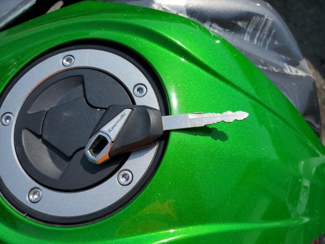  KAWASAKI Z1000 2014 Сірий