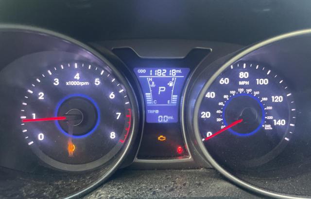 Coupet HYUNDAI VELOSTER 2014 Czarny
