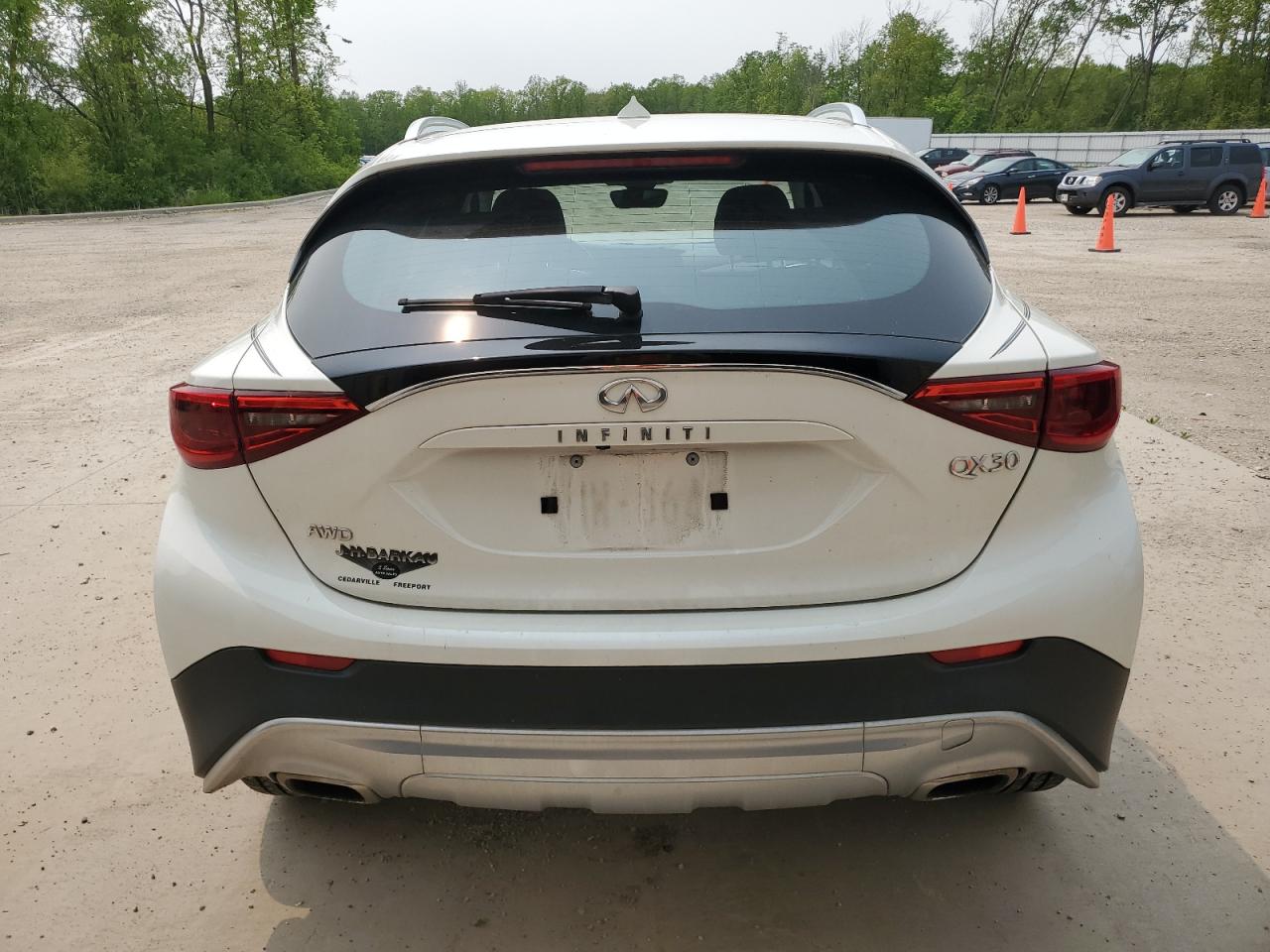 2017 Infiniti Qx30 Base VIN: SJKCH5CR1HA035131 Lot: 58869955