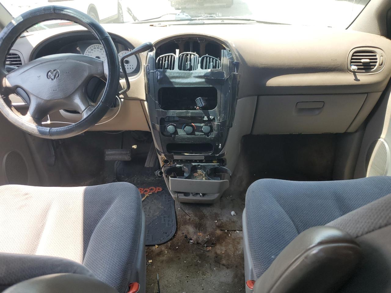 2003 Dodge Grand Caravan Se VIN: 1D4GP24323B135163 Lot: 59579455