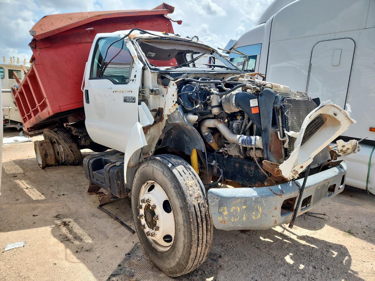 FORD F650 2000 3FDNF65A4YNA07093