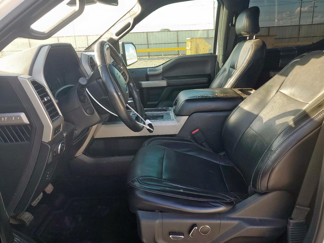1FTEW1EG2HKD31405 FORD F-150 2017