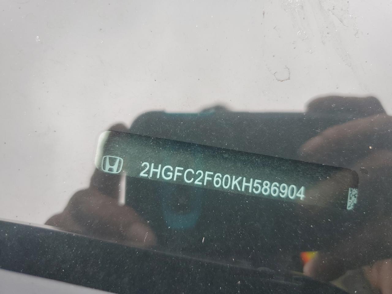 2019 Honda Civic Lx VIN: 2HGFC2F60KH586904 Lot: 60671355