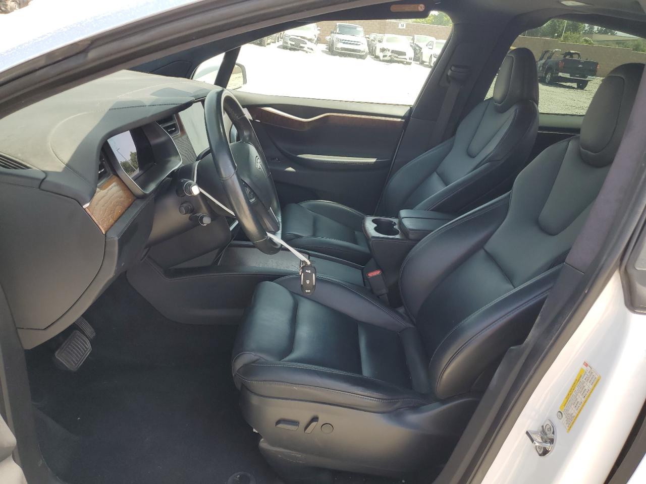 2021 Tesla Model X VIN: 5YJXCAE29MF324304 Lot: 61840465
