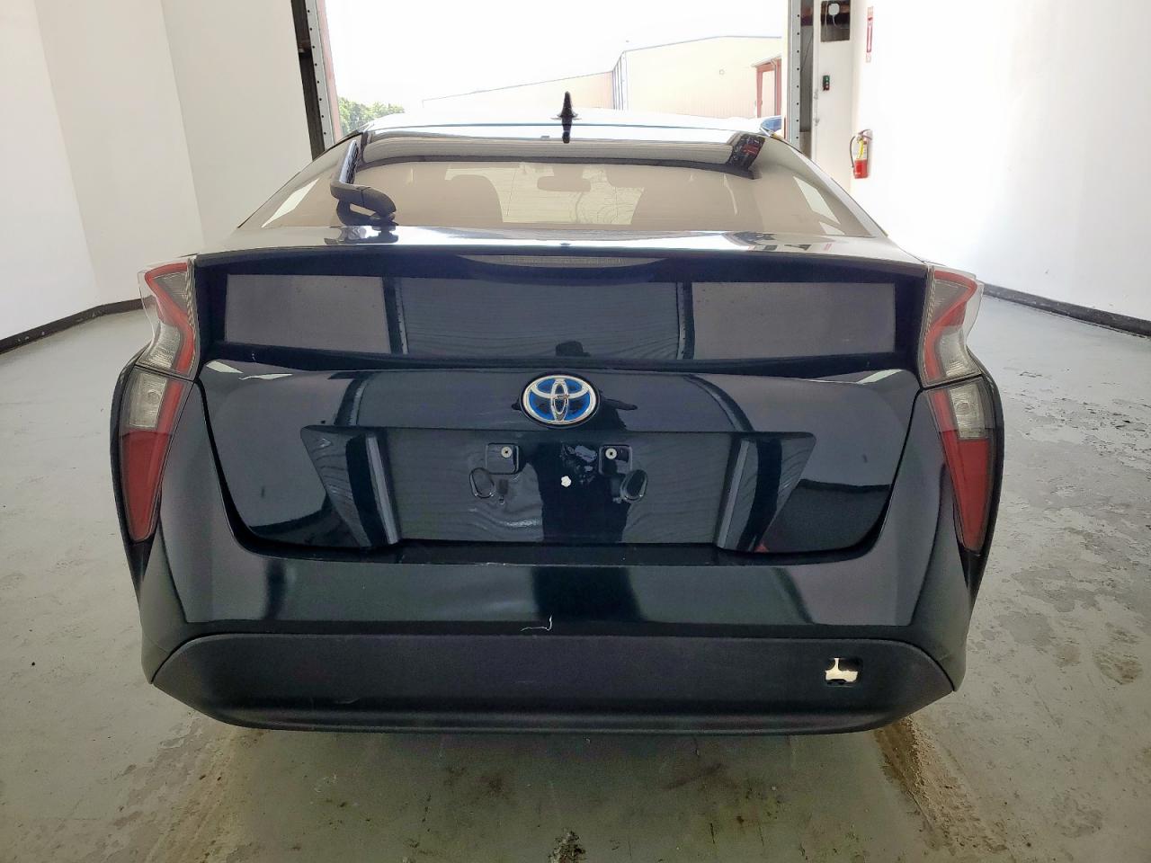 2017 Toyota Prius VIN: JTDKBRFU2H3541952 Lot: 57946495