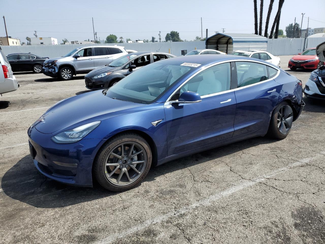 2018 Tesla Model 3 продається в Van Nuys, CA - Rear End