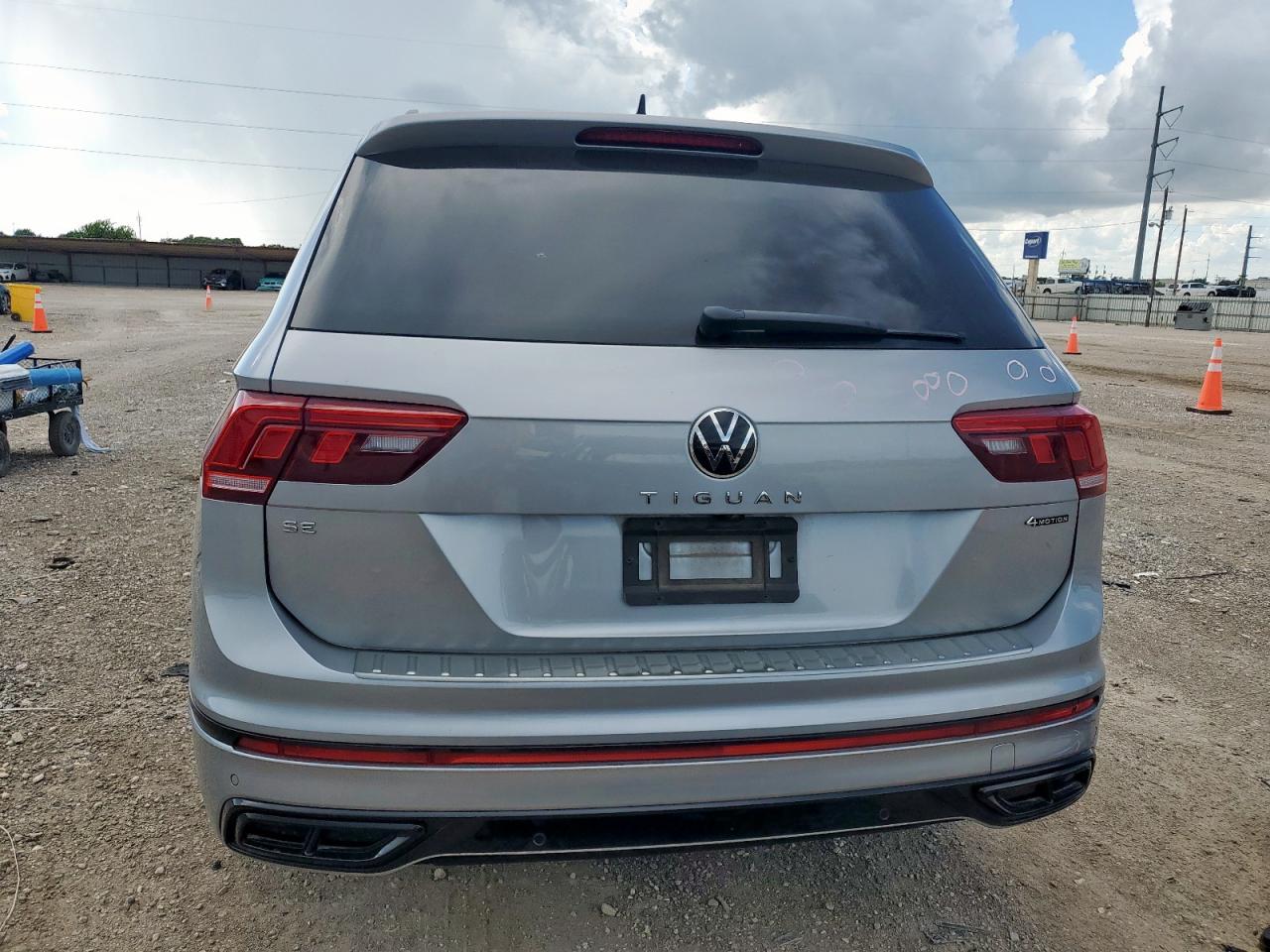 VOLKSWAGEN TIGUAN 2022 VIN 3VV8B7AX8NM059661 zdjęcie 6