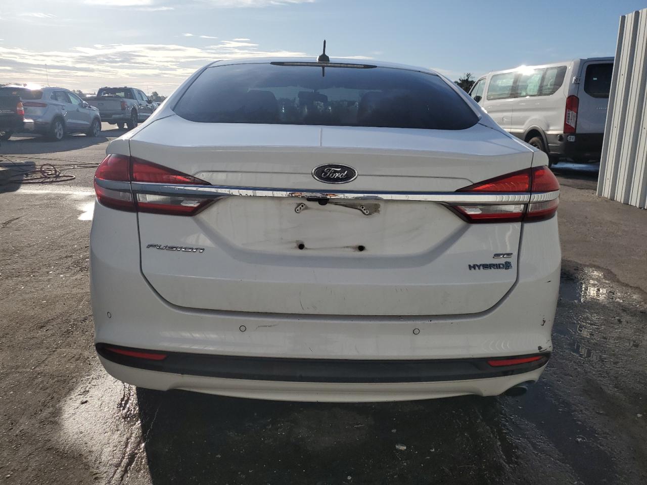 3FA6P0LU6HR219311 FORD FUSION 2017