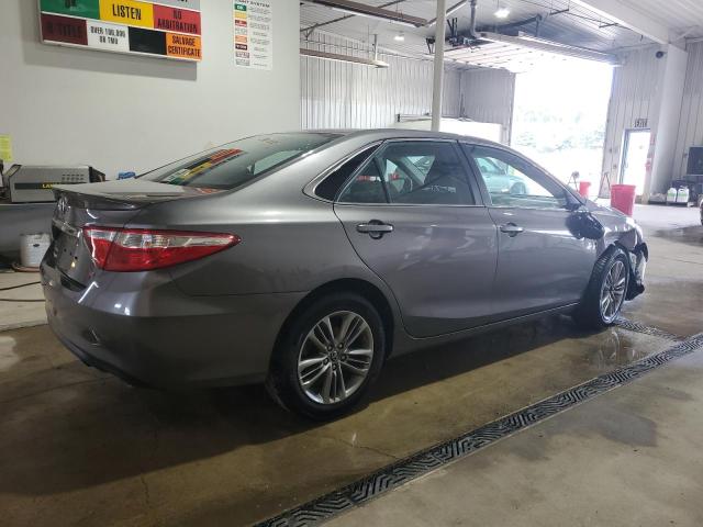  TOYOTA CAMRY 2017 Серый