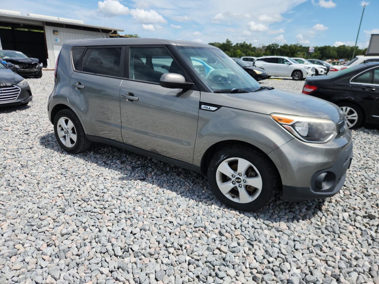 KIA SOUL 2018 VIN KNDJN2A2XJ7505473 photo 4