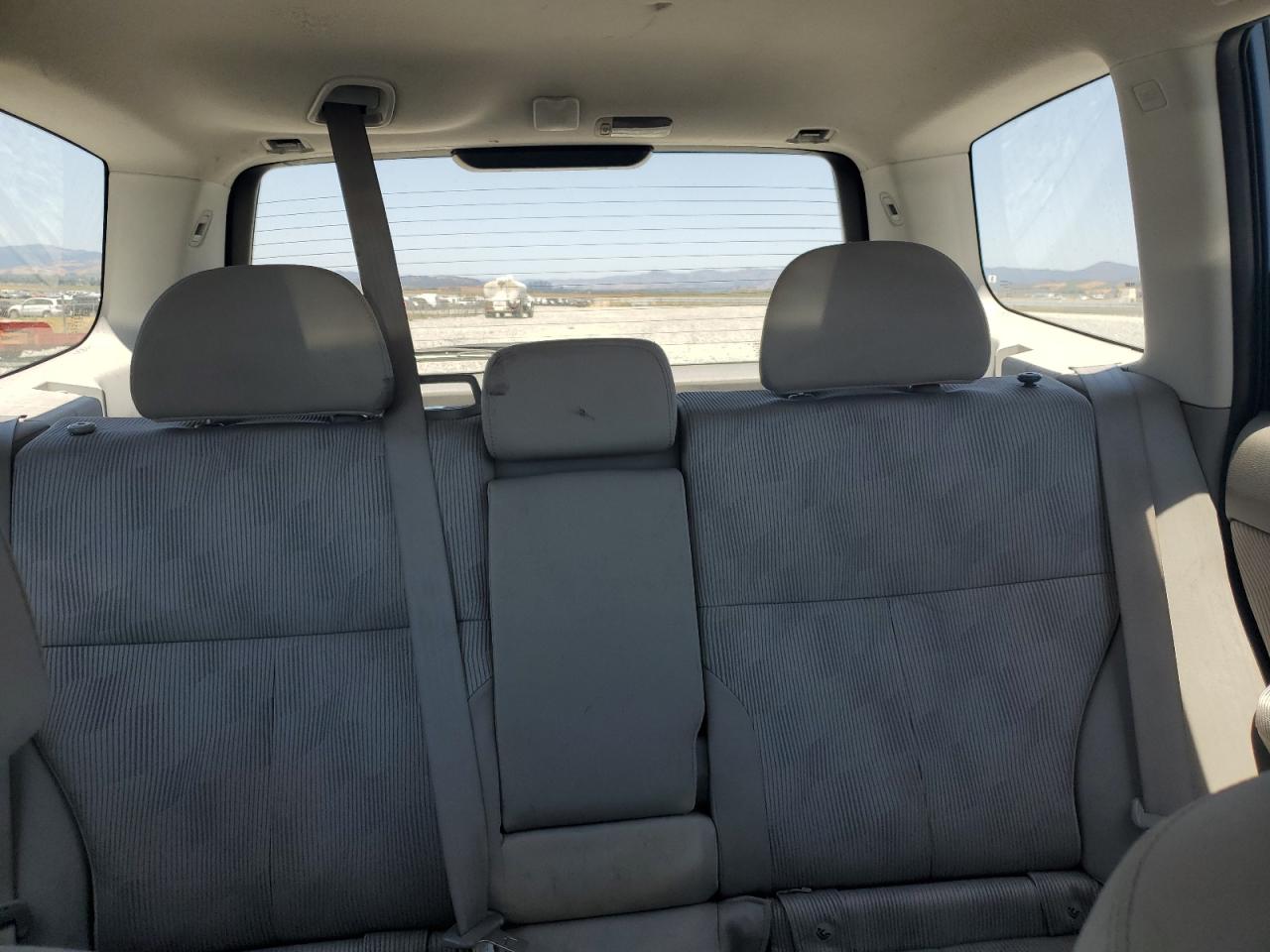 2010 Subaru Forester Xs VIN: JF2SH6BC3AH805703 Lot: 63100295