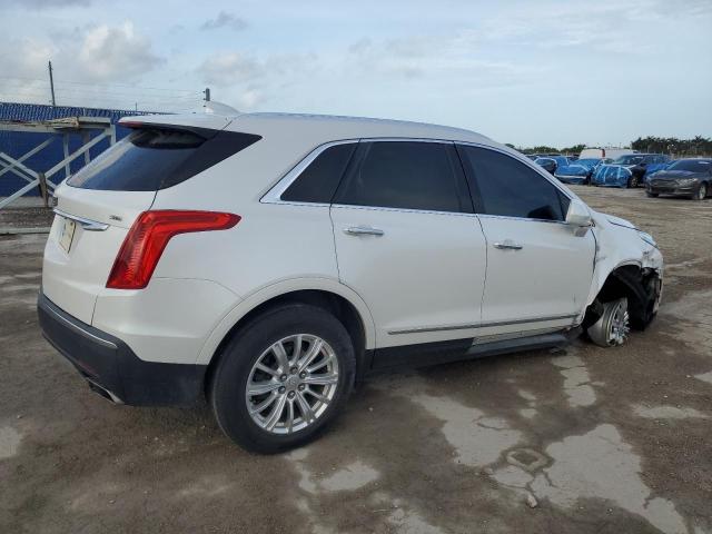  CADILLAC XT5 2018 Biały