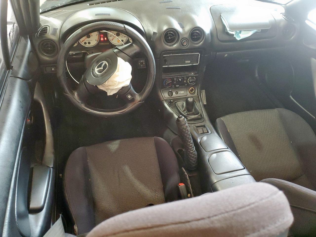 2003 Mazda Mx-5 Miata Base VIN: JM1NB353130301353 Lot: 62948325
