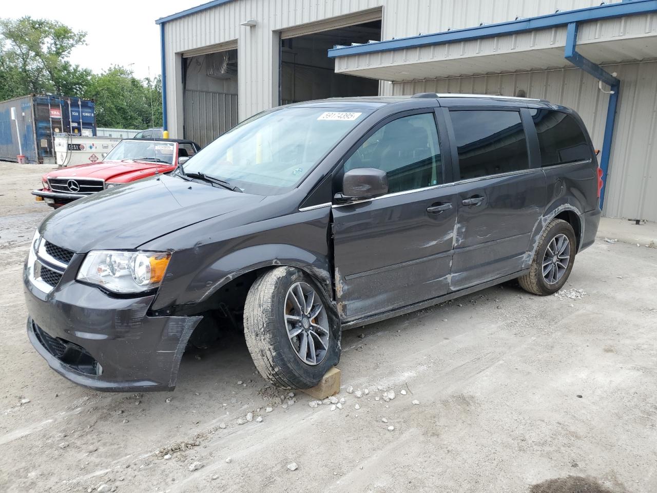 2017 Dodge Grand Caravan Sxt იყიდება Franklin-ში, WI - Front End