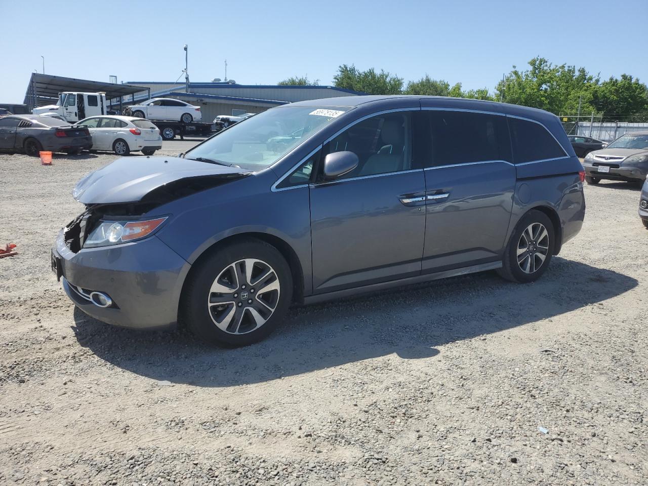 2016 Honda Odyssey Touring for Sale in Sacramento, CA - Front End