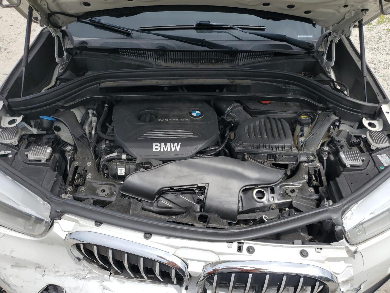 2017 BMW X1 xDrive28I VIN: WBXHT3C32H5F82060 Lot: 62335775