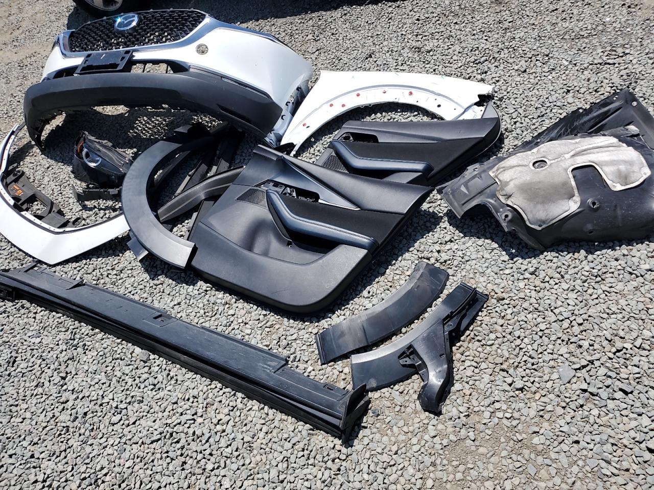 2020 Mazda Cx-30 VIN: 3MVDMBBL0LM129803 Lot: 62544575