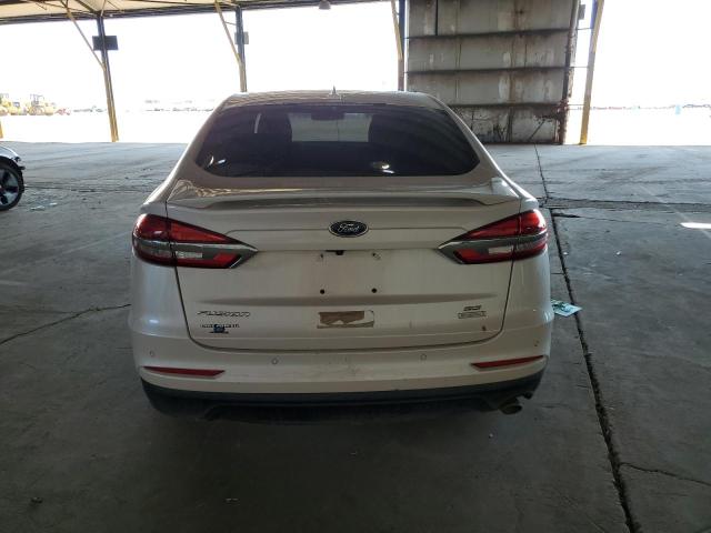  FORD FUSION 2019 Biały
