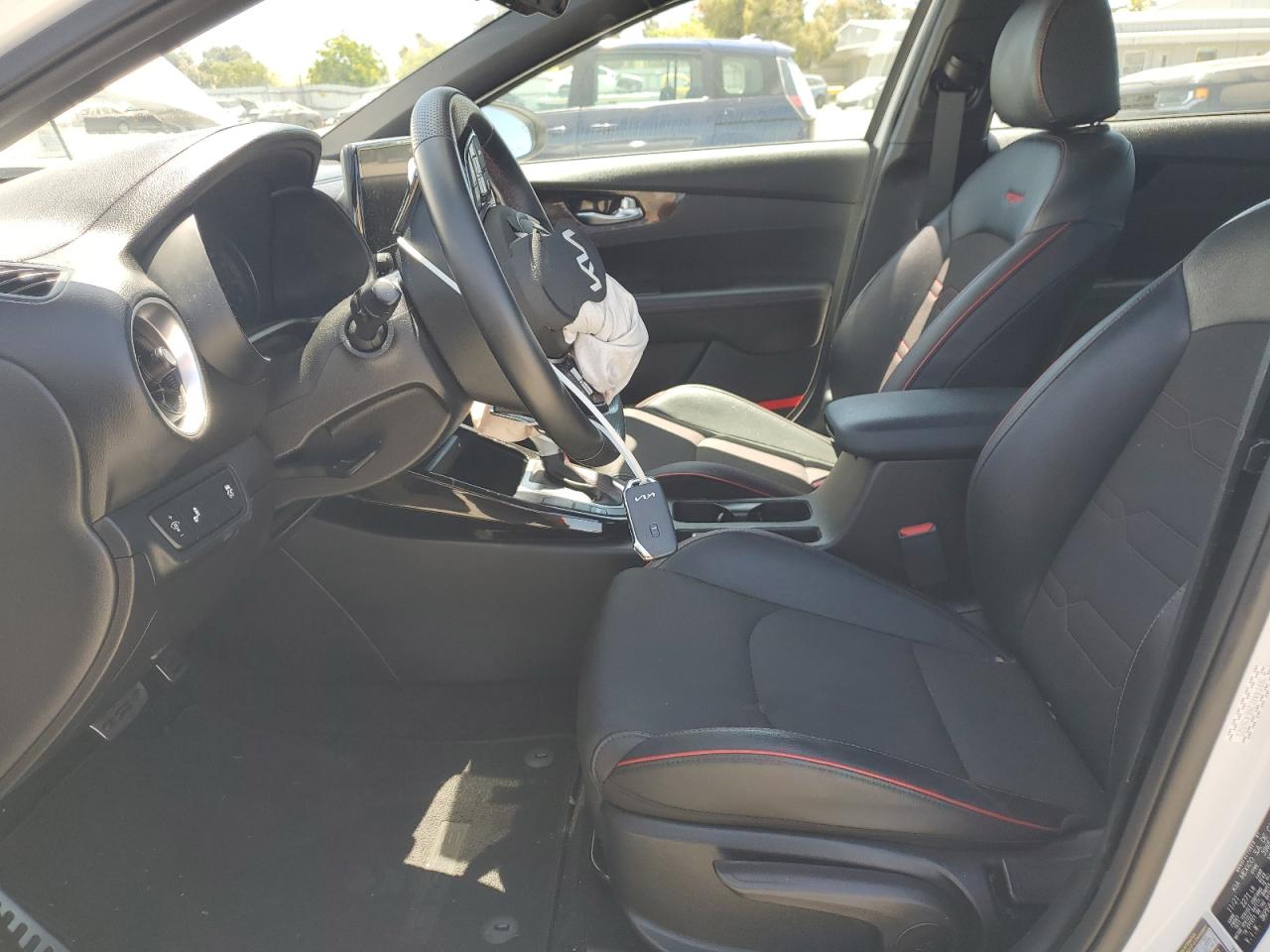 3KPF44AC2NE436023 2022 Kia Forte Gt