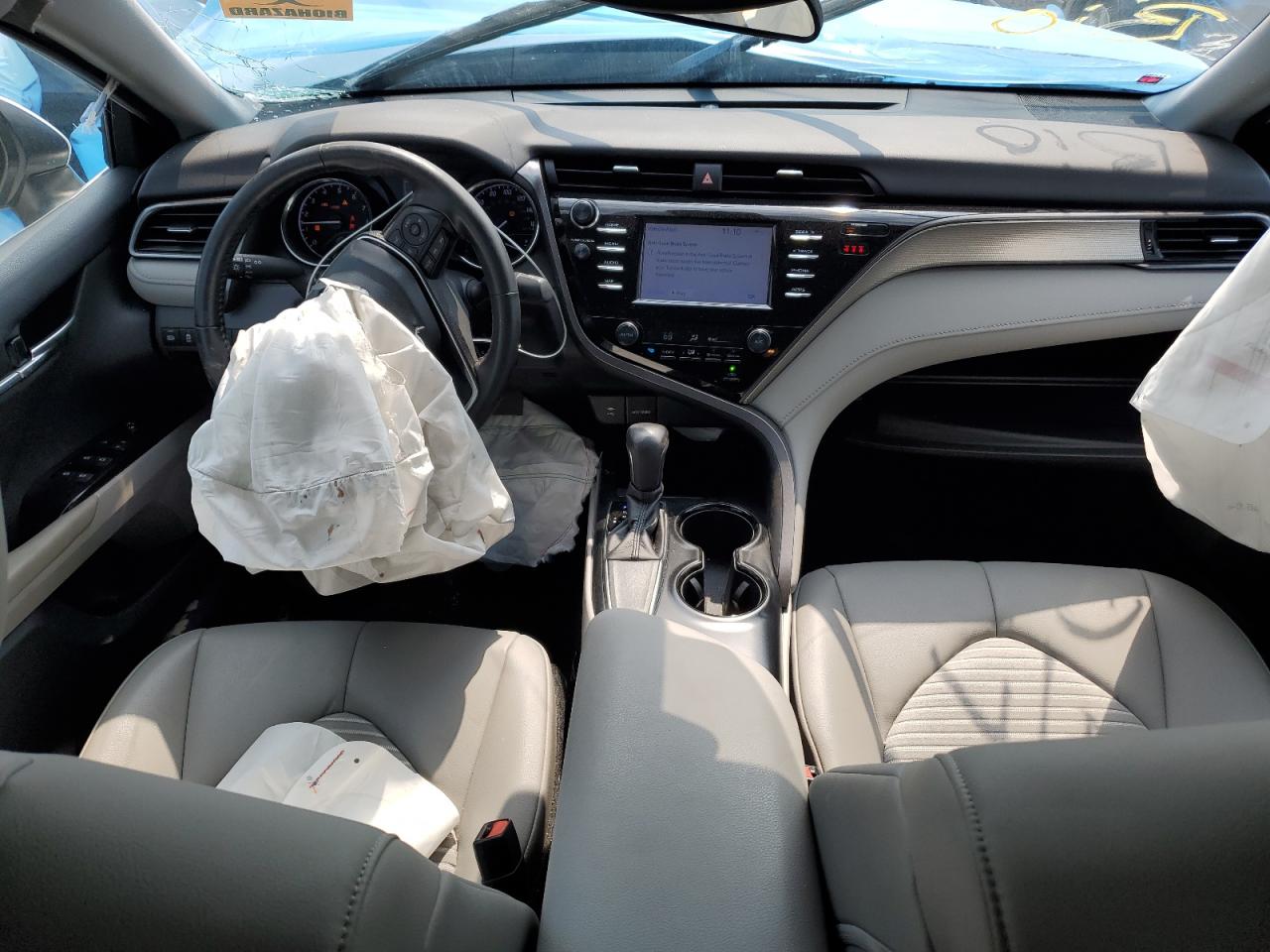 4t1b11hk3ku820775 4T1B11HK3KU820775 2019 Toyota Camry L