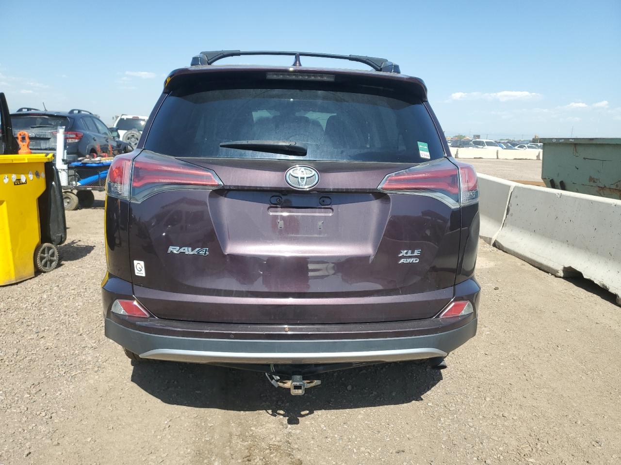2017 Toyota Rav4 Xle VIN: 2T3RFREVXHW644000 Lot: 62877305