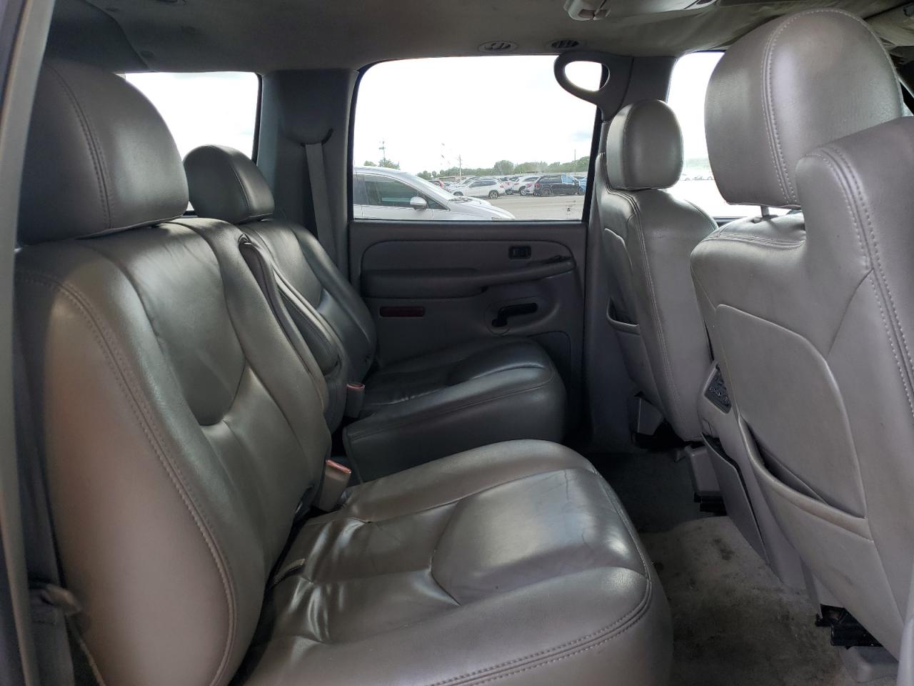 2004 Chevrolet Suburban C1500 VIN: 3GNEC16Z54G285084 Lot: 62018145
