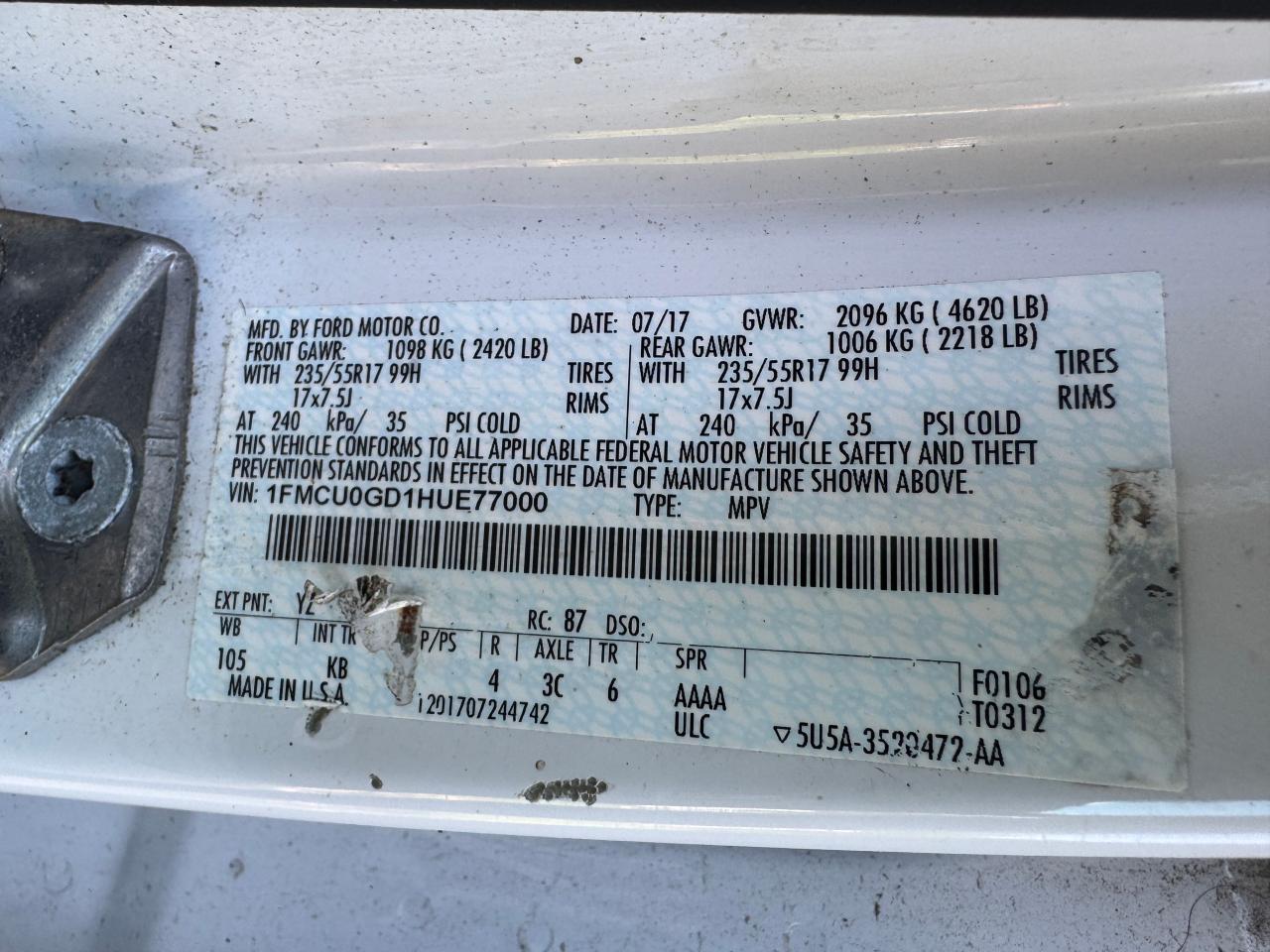 1FMCU0GD1HUE77000 FORD ESCAPE 2017