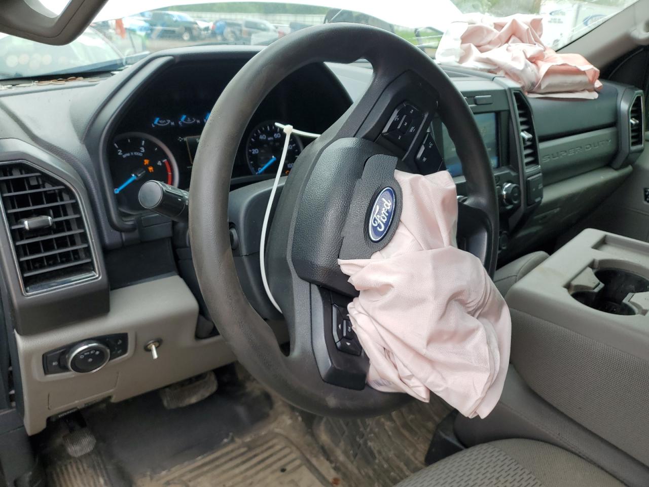 2022 Ford F550 Super Duty VIN: 1FDUF5HT7NDA03646 Lot: 57810815