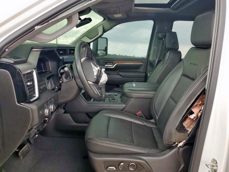 GMC SIERRA 2024 White