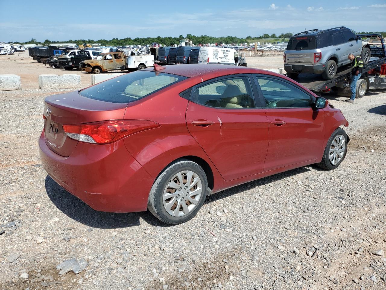 HYUNDAI ELANTRA 2012 VIN KMHDH4AE4CU249096 фото 3