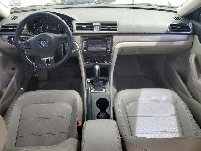 VOLKSWAGEN PASSAT 2015 Szary