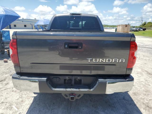  TOYOTA TUNDRA 2018 Szary