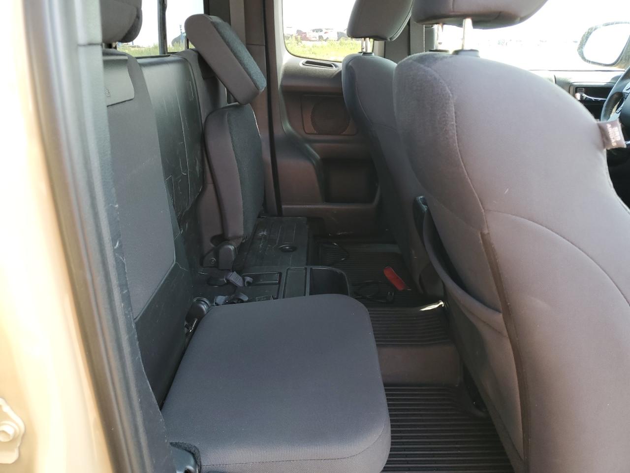 2018 Toyota Tacoma Access Cab VIN: 5TFSZ5AN9JX141602 Lot: 61573115