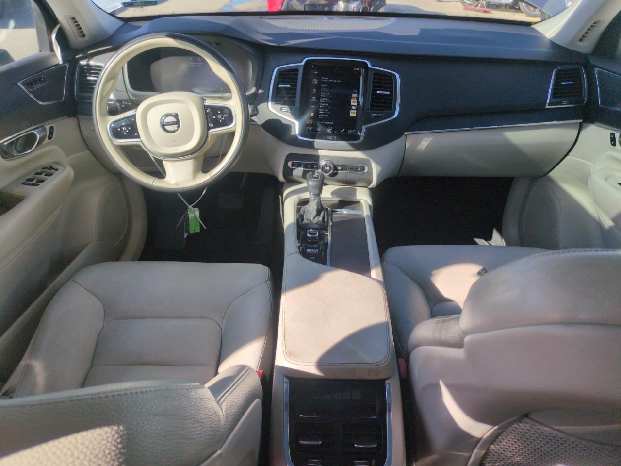 2020 Volvo Xc90 T6 Momentum VIN: YV4A221K7L1559129 Lot: 61610985