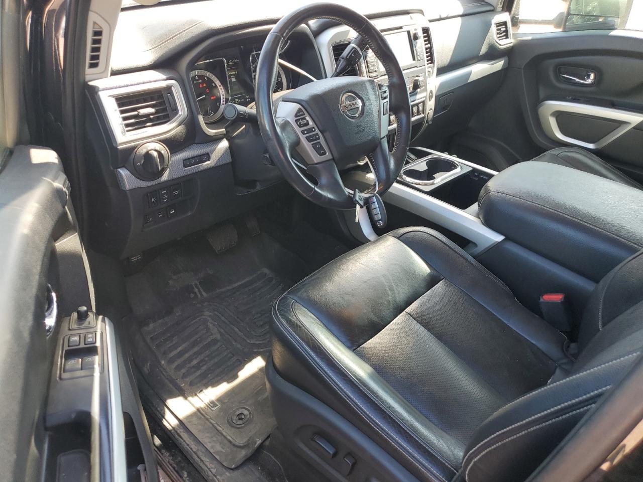2018 Nissan Titan Xd Sv VIN: 1N6AA1C43JN549358 Lot: 62417435