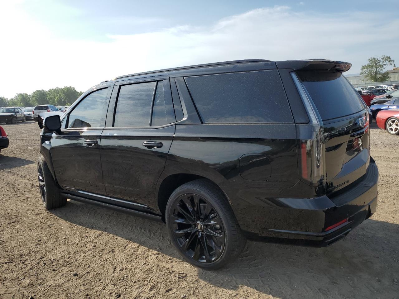 2025 Cadillac Escalade Sport Platinum black null gas 1GYS9GRL9SR295306 photo #3