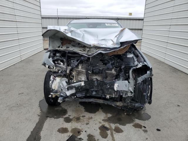  MAZDA CX-5 2021 Srebrny
