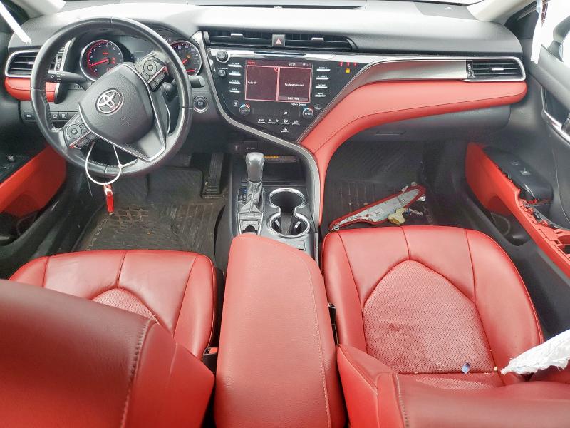  TOYOTA CAMRY 2019 Белый