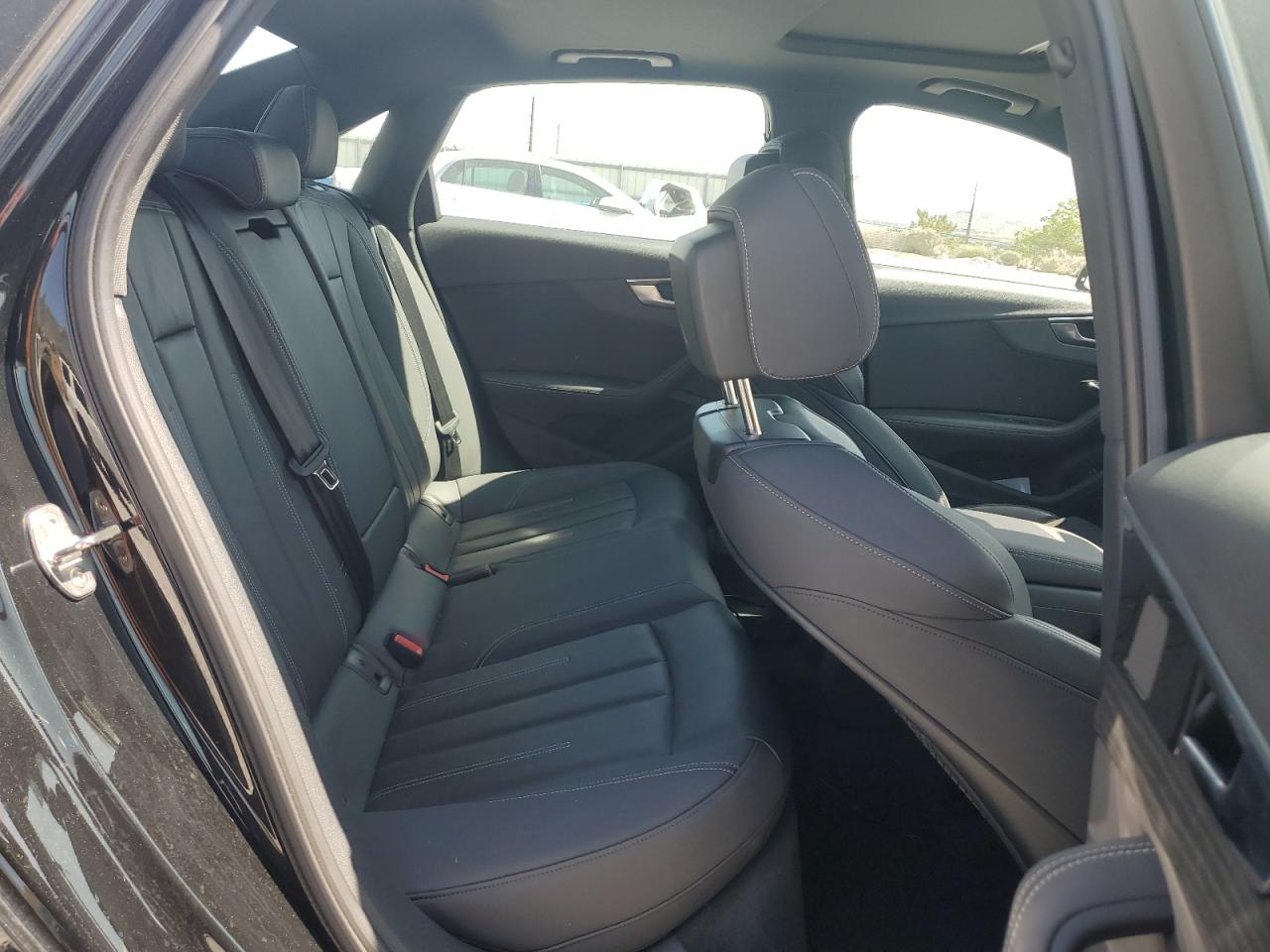 2022 Audi A4 Premium Plus 45 VIN: WAUEAAF44NN014350 Lot: 60935765