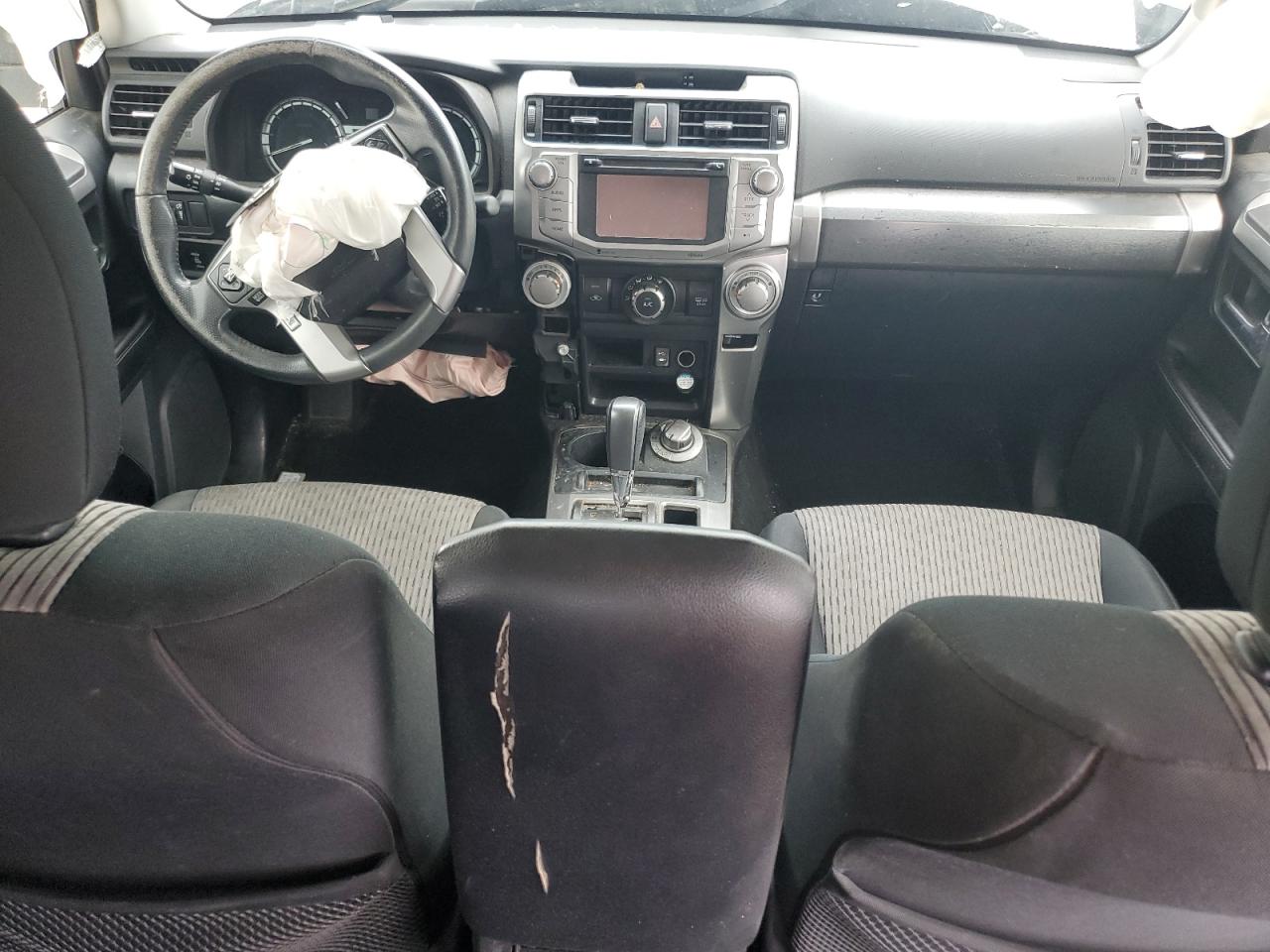 2015 Toyota 4Runner Sr5/Sr5 Premium VIN: JTEBU5JR4F5239761 Lot: 60506855