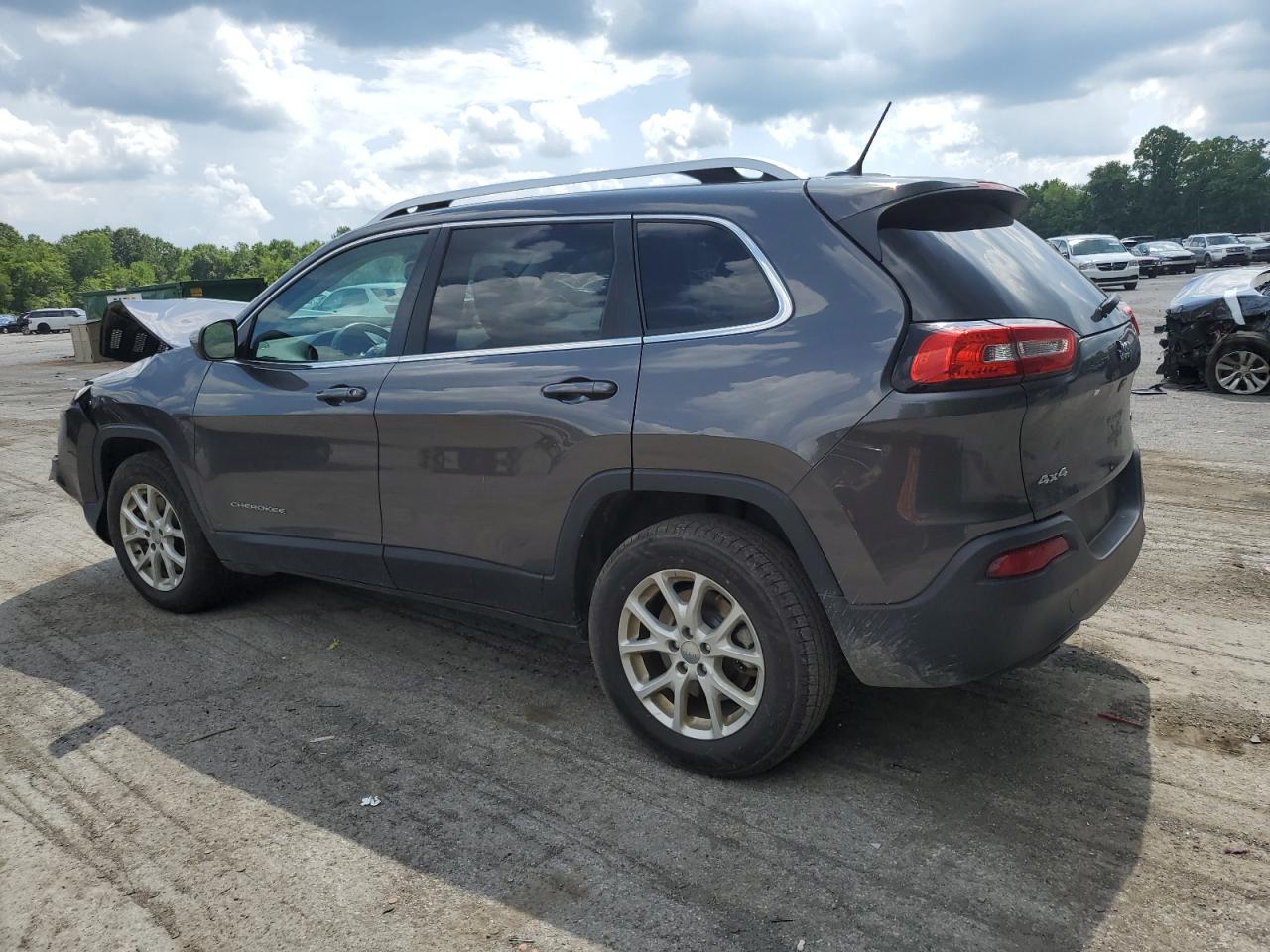 JEEP GRAND CHER 2015 VIN 1C4PJMCB6FW534013 фото 2