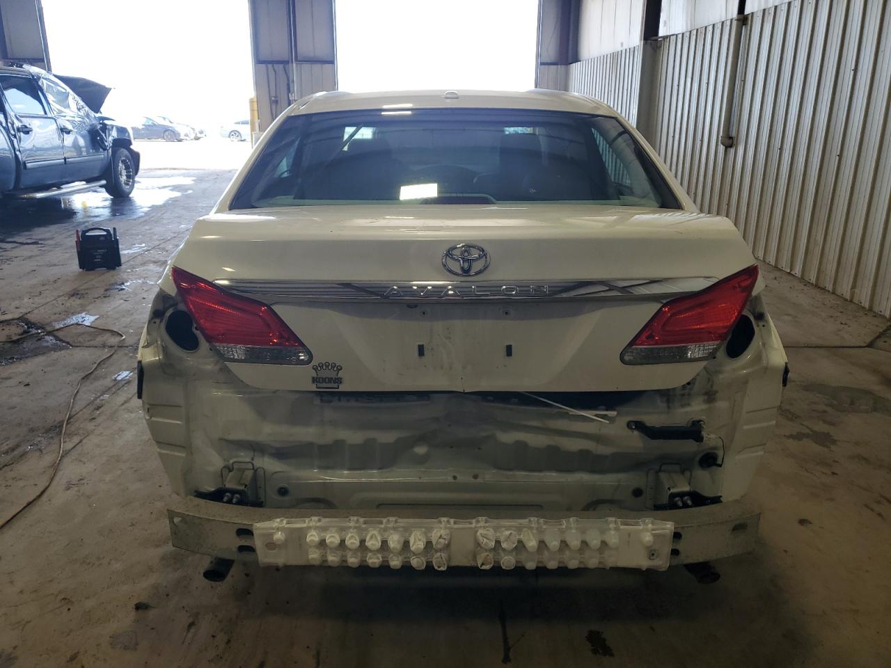 2011 Toyota Avalon Base VIN: 4T1BK3DB9BU415762 Lot: 61675425