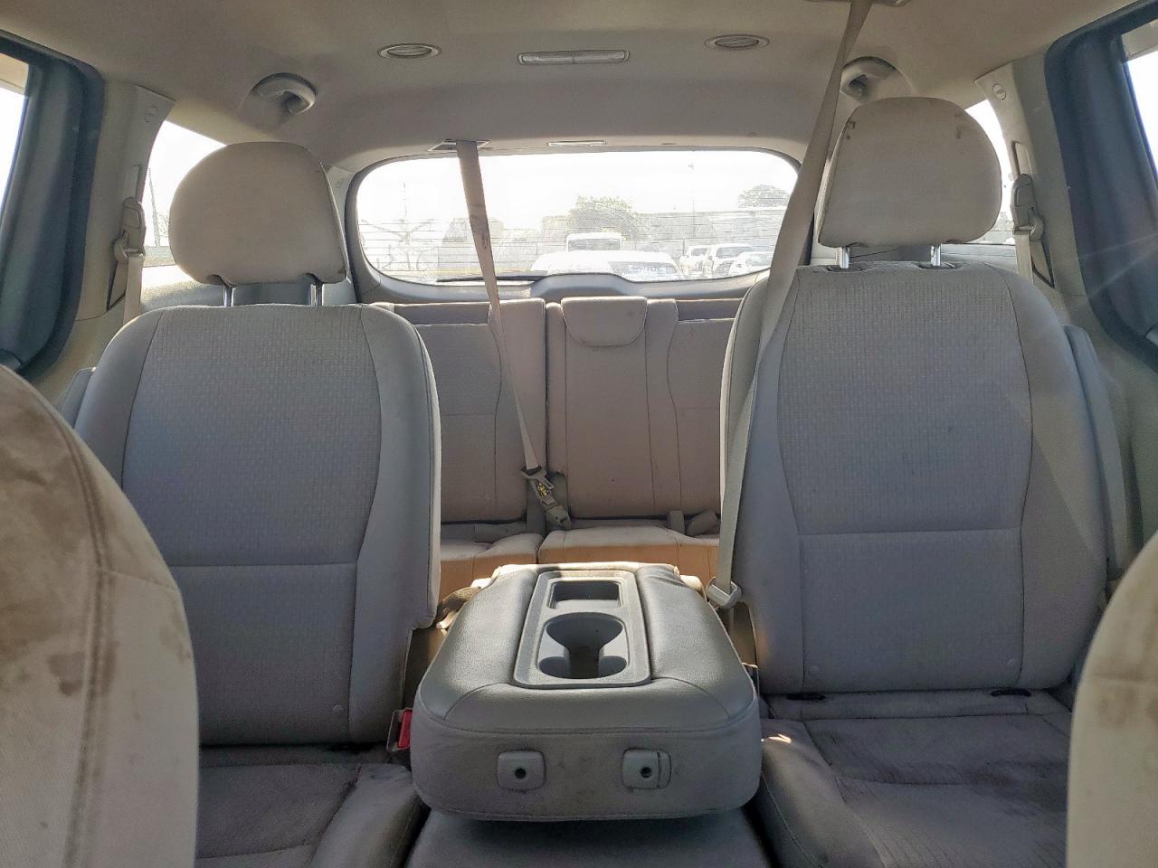 2017 Kia Sedona Lx VIN: KNDMB5C14H6226435 Lot: 61738255