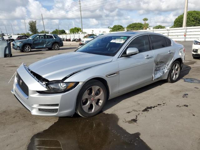 2017 Jaguar Xe   