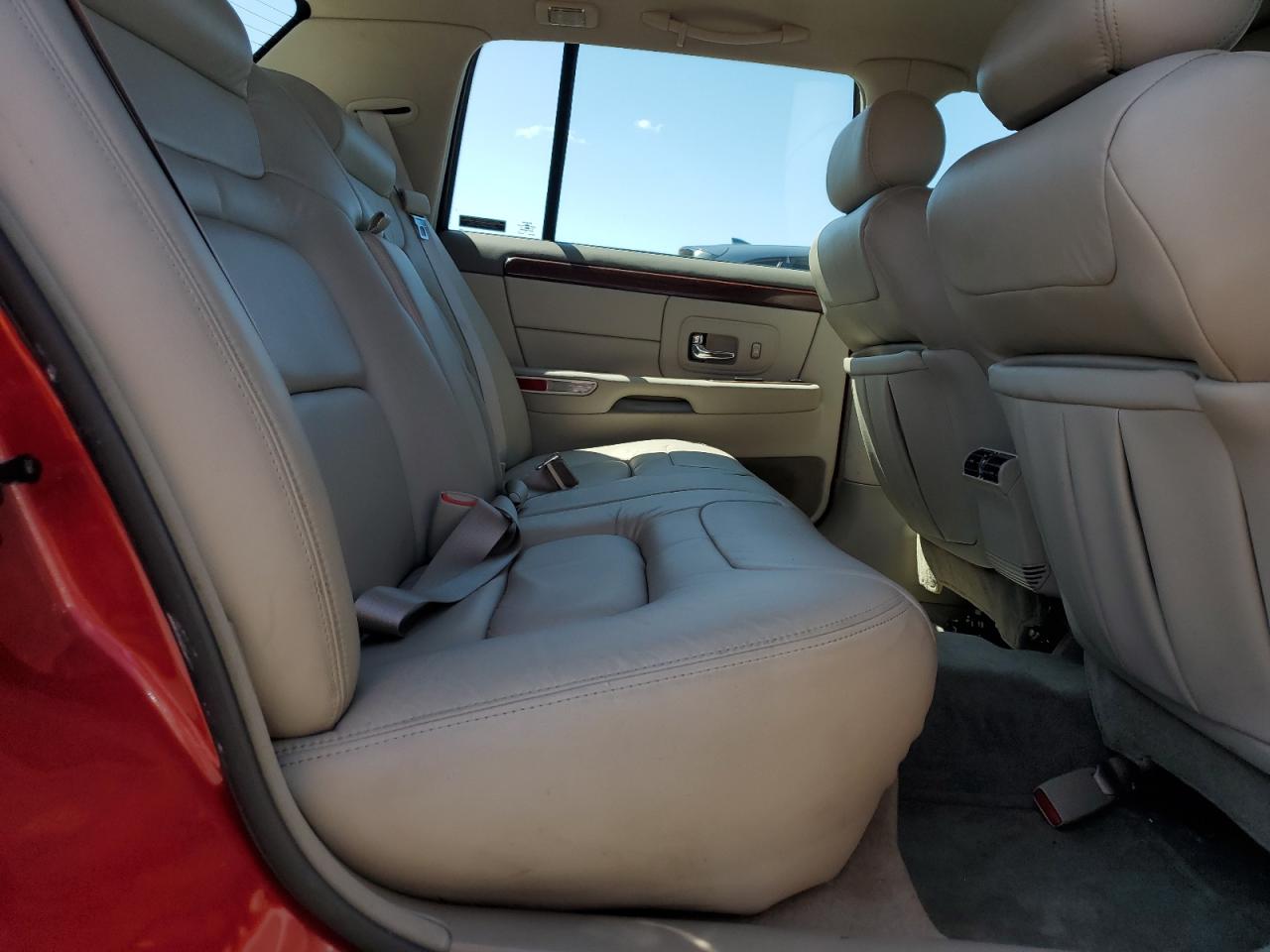 1999 Cadillac Deville VIN: 1G6KD54Y7XU723747 Lot: 59883975