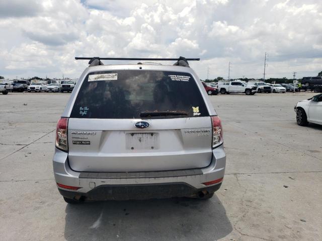  SUBARU FORESTER 2012 Silver