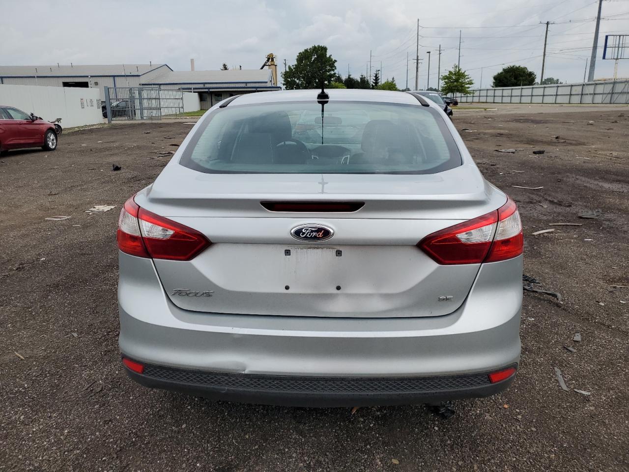 2014 Ford Focus Se VIN: 1FADP3F21EL415945 Lot: 63029265